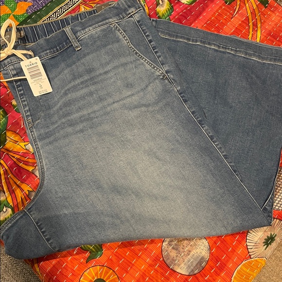 Torrid  Blue Wide Leg Jeans - Picture 4 of 4